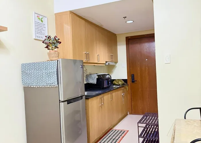 Apartment Shell Residences Condotel Moa - Aiza's Place