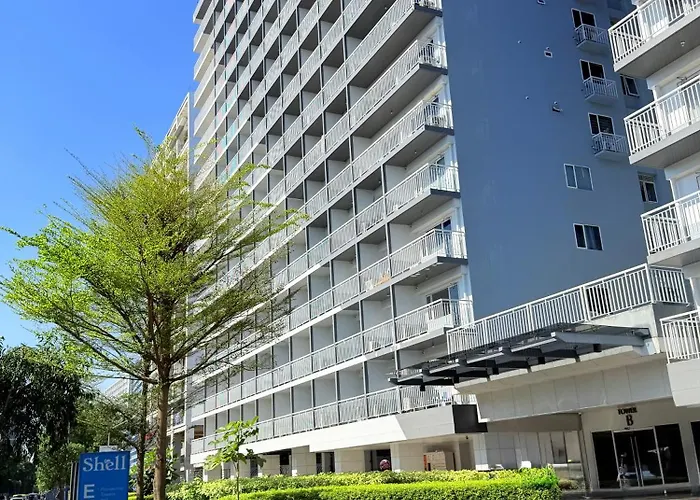 Shell Residences Condotel Moa - Aiza's Place *