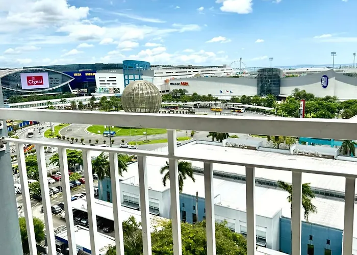 Apartment Shell Residences Condotel Moa - Aiza's Place